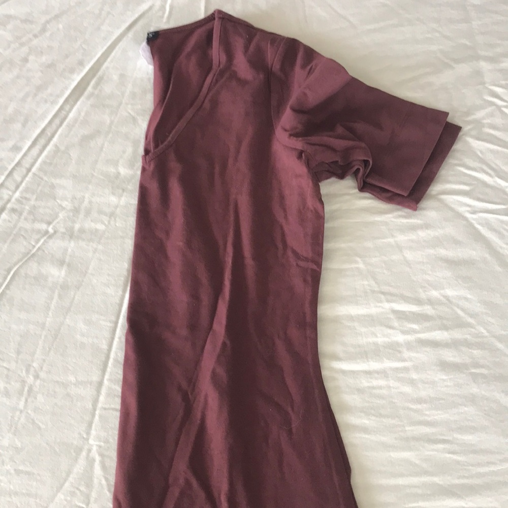 Quarter sleeve long tee
